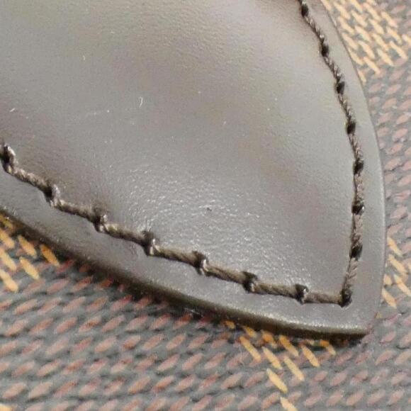 LOUIS VUITTON Brown Damier Bag - Picture 8 of 10